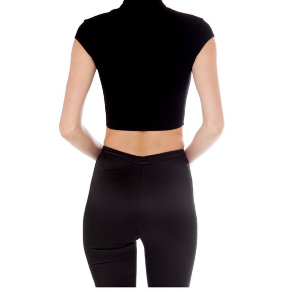 *SOLD*AREYOUAMI Imala Top In Black*SOLD* - Picture 2 of 4
